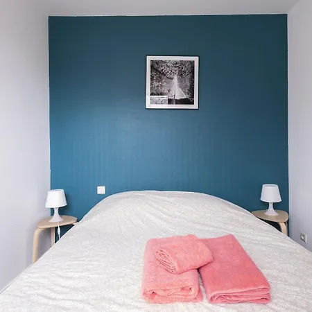 Gite Le Terracotta De Segre Salon Cuisine Chambre Sdb